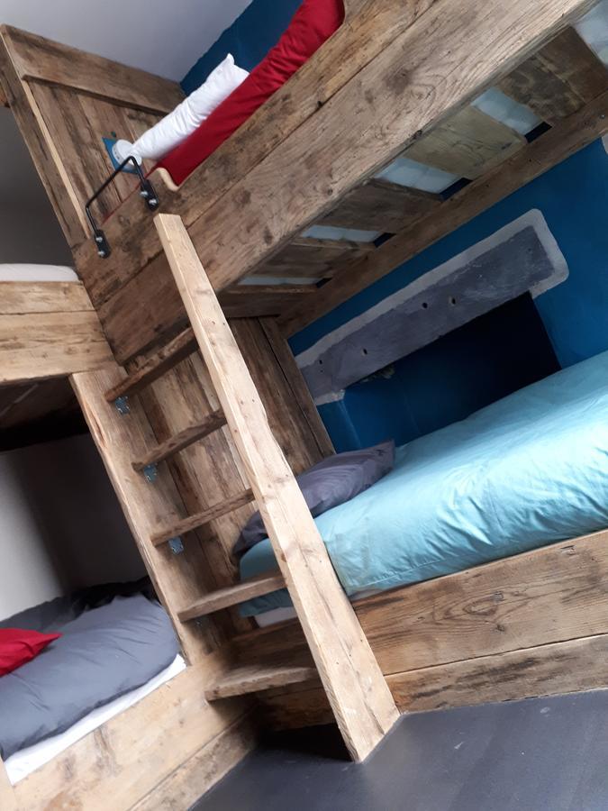 Ostello Ty Glyndwr Bunkhouse, Bar And Cafe Caernarfon Esterno foto