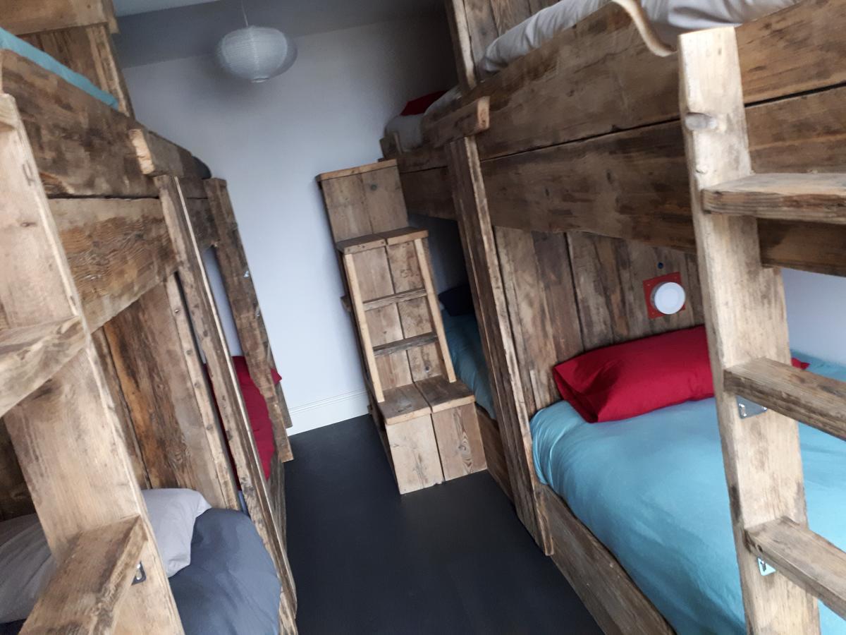 Ostello Ty Glyndwr Bunkhouse, Bar And Cafe Caernarfon Esterno foto