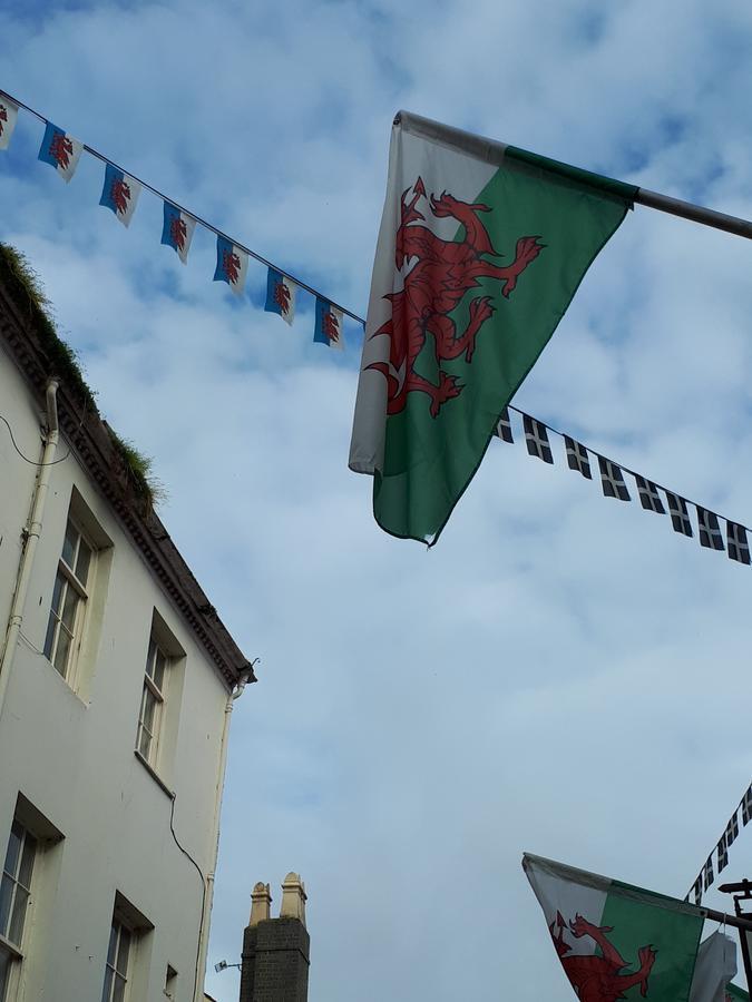 Ostello Ty Glyndwr Bunkhouse, Bar And Cafe Caernarfon Esterno foto